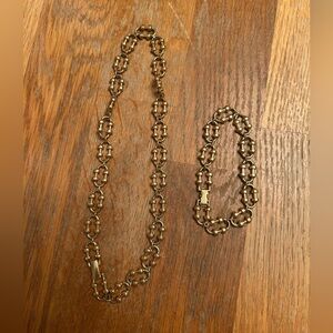 Vtg 1978 AVON Versatile Gold Tone Chain Link Necklace & Bracelet Set Signed HTF
